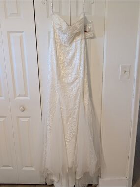 DB Studio White Lace Dress - Embroidered Detail